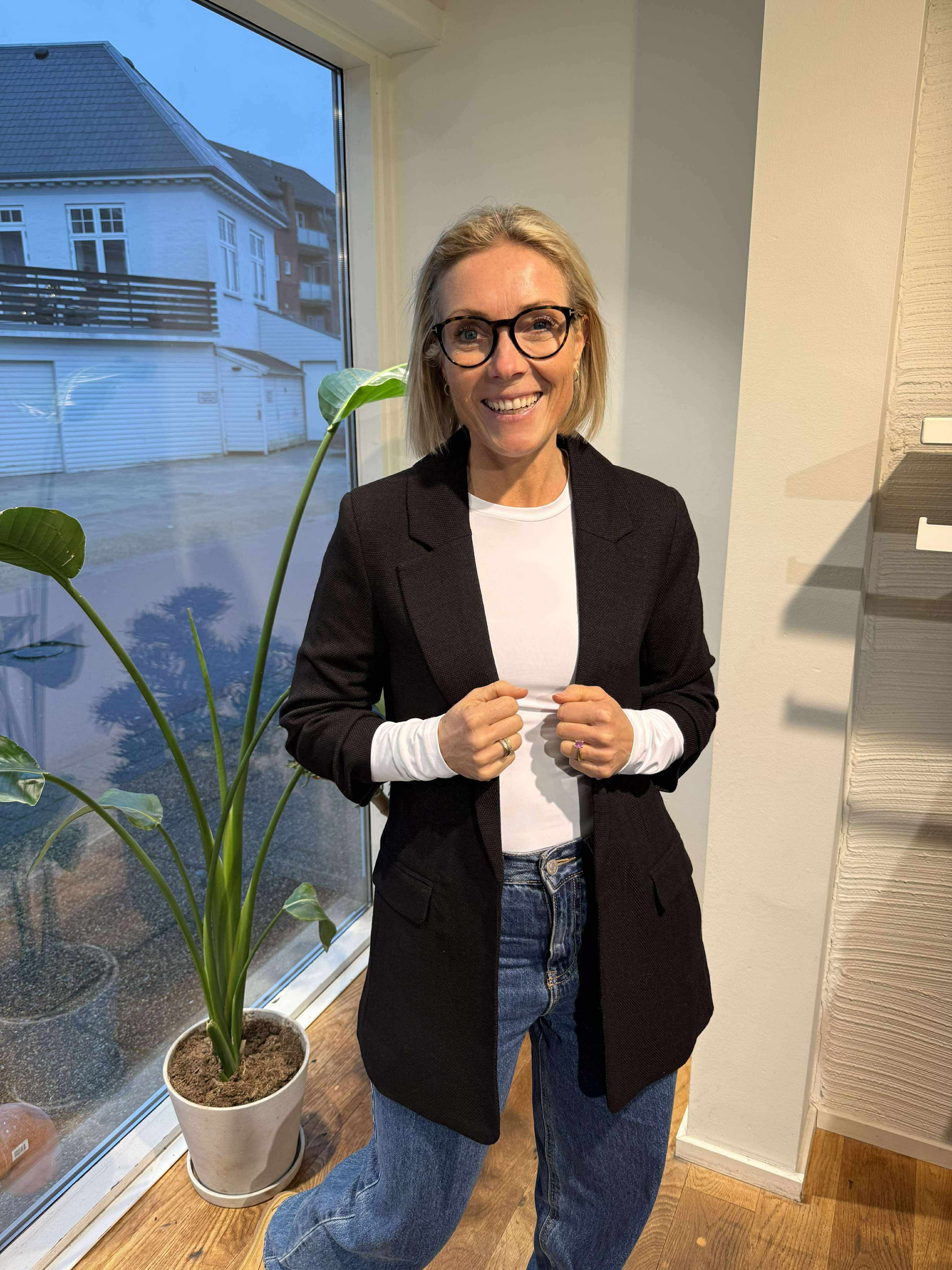 VMFRIDA Blazer - Black